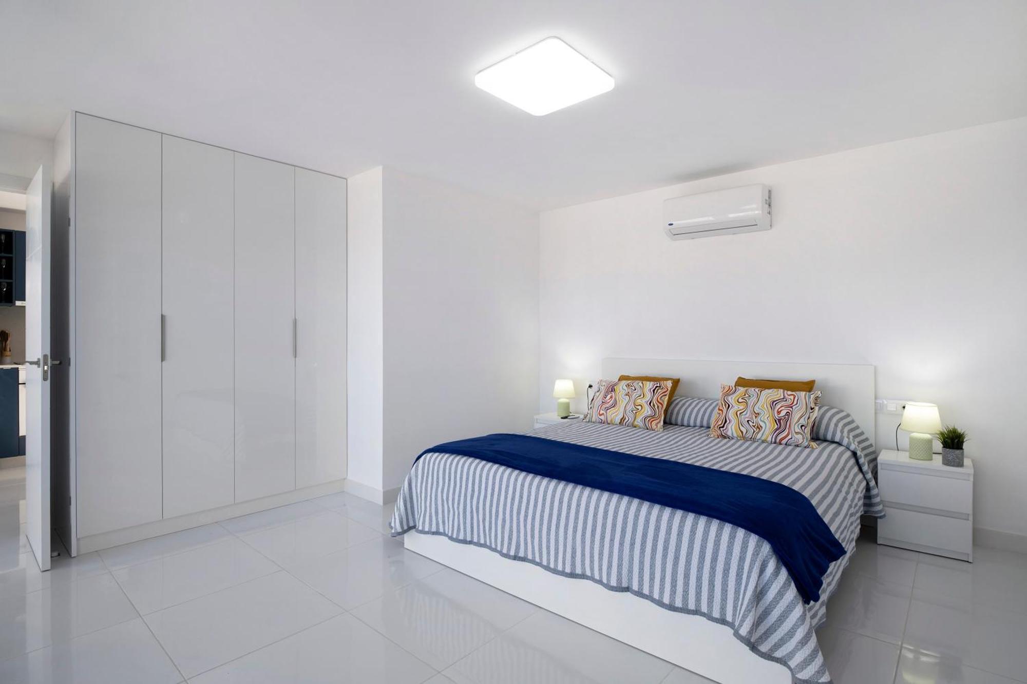Triton 6 Villa Ла Санта Екстериор снимка